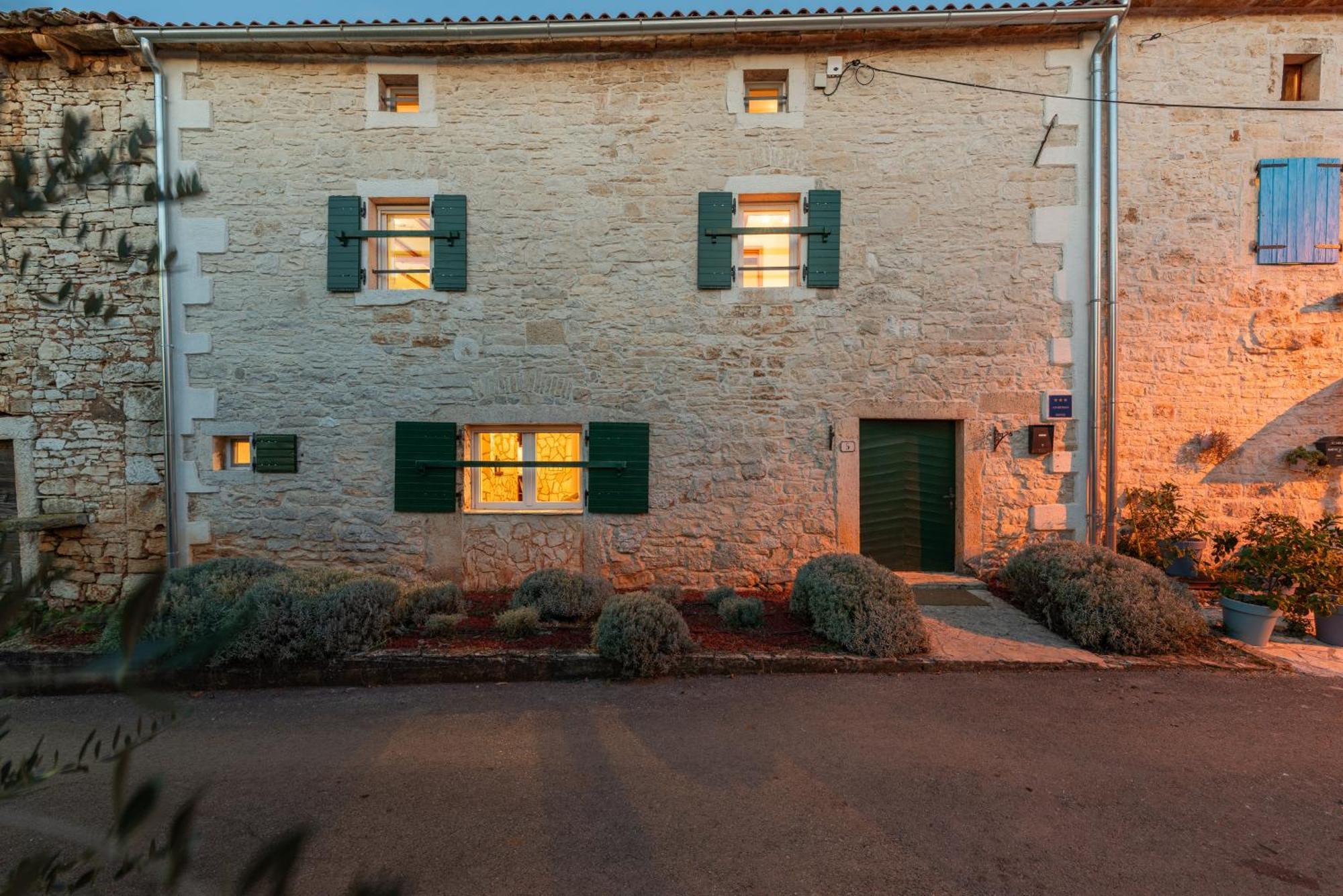 Casa Stifanici Villa Baderna Ngoại thất bức ảnh